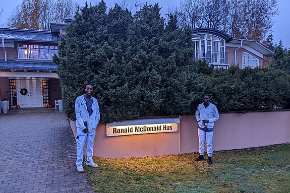 Bild utanför Ronald McDonald hus. Foto: Privat