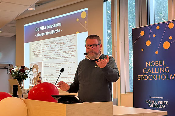 Johan Ekblad, verksamhetsutvecklare och kvalitetssamordnare på Studieförbundet Vuxenskolan i Malmö från Vitabussgruppen vid Svenska Röda Korset Malmökretsen. Foto: RKH