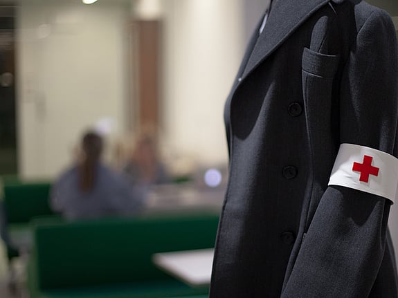 Gammal sjuksköterskeuniform