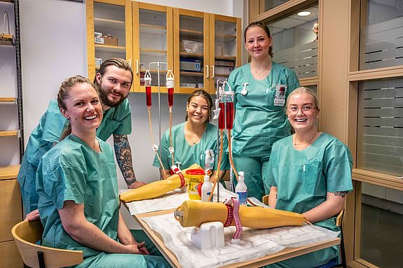 Students at the Swedish Red Cross University. Photo: Jenny Frejing